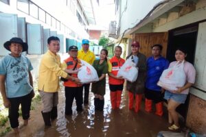 เพชรบูรณ์-ลงพื้นที่ติดตามการสำรวจความเสียหาย และแก้ไขปัญหาอุทกภัย ในพื้นที่อำเภอวังโป่ง